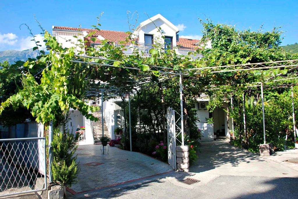 בודווה Apartmani Bonik מראה חיצוני תמונה
