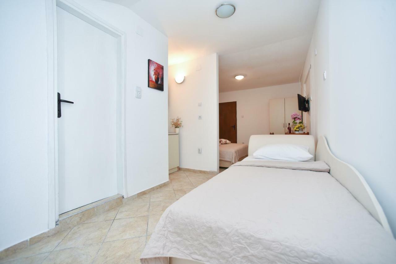 בודווה Apartmani Bonik מראה חיצוני תמונה