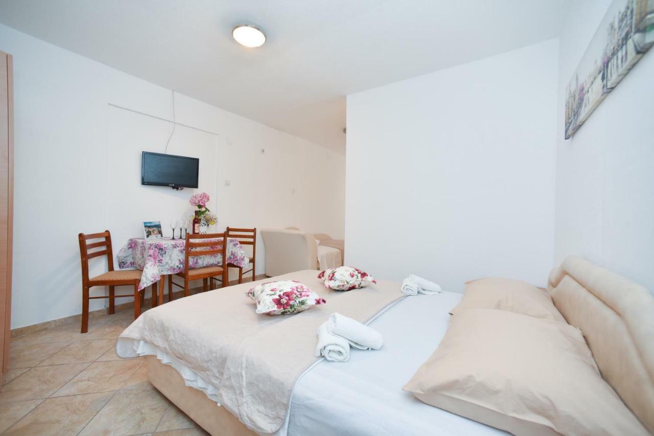 בודווה Apartmani Bonik מראה חיצוני תמונה