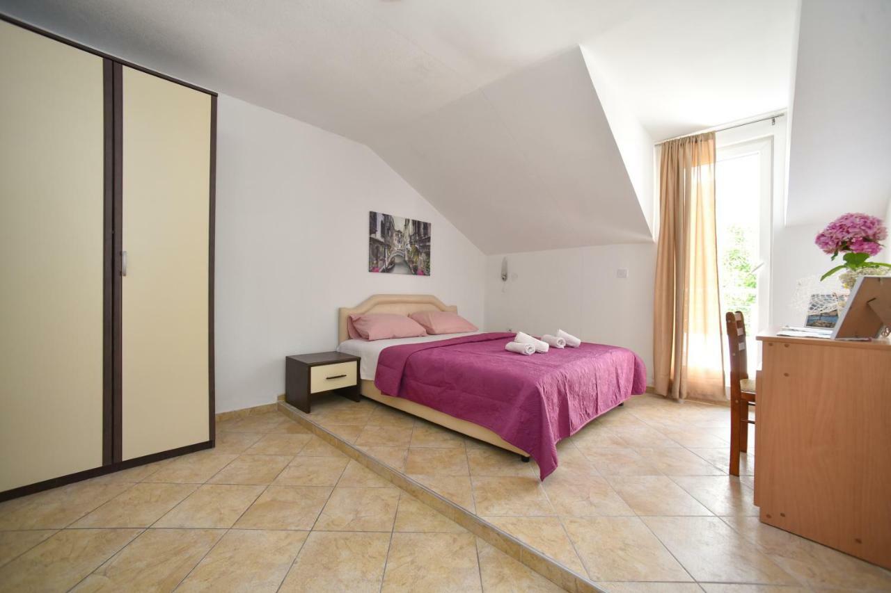 בודווה Apartmani Bonik מראה חיצוני תמונה