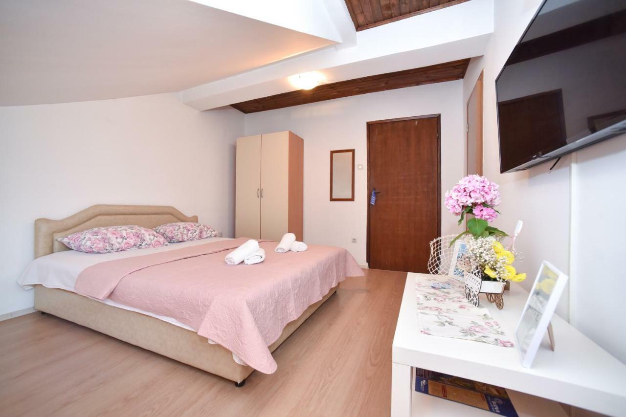 בודווה Apartmani Bonik מראה חיצוני תמונה
